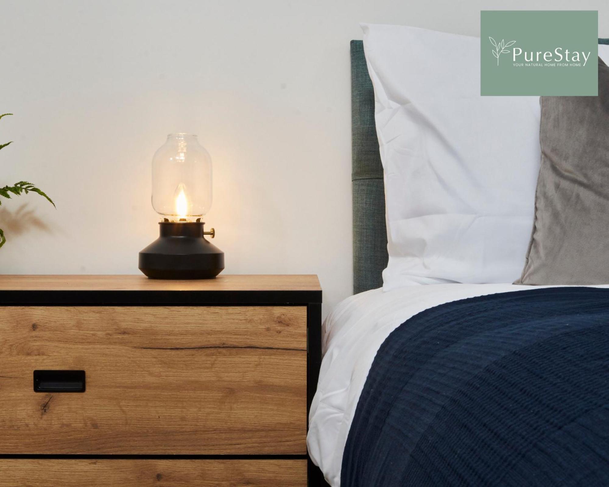Stunning 5 Bed Manchester House With Parking By Purestay Short Lets & Serviced Accommodation Dış mekan fotoğraf