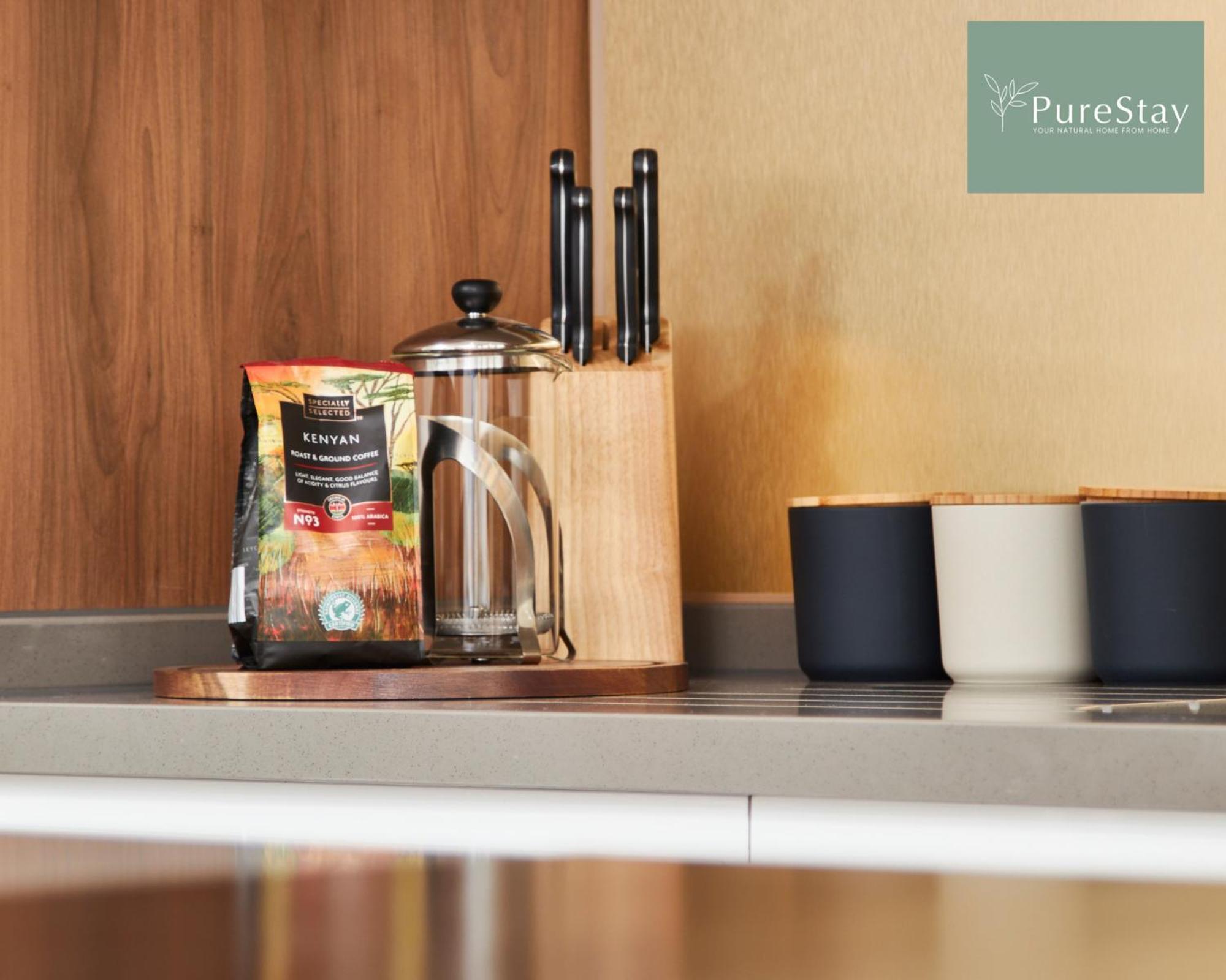 Stunning 5 Bed Manchester House With Parking By Purestay Short Lets & Serviced Accommodation Dış mekan fotoğraf