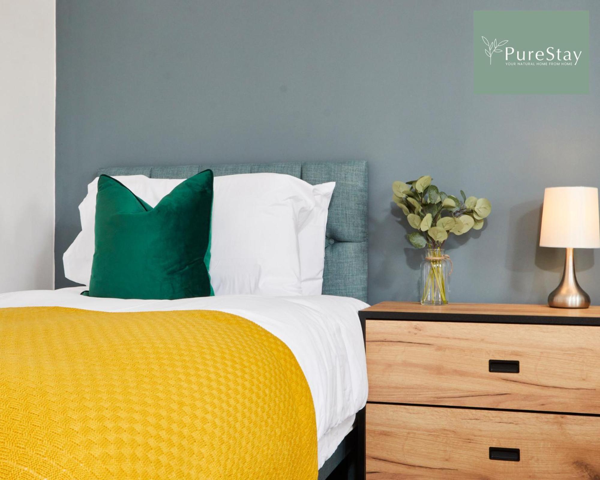 Stunning 5 Bed Manchester House With Parking By Purestay Short Lets & Serviced Accommodation Dış mekan fotoğraf
