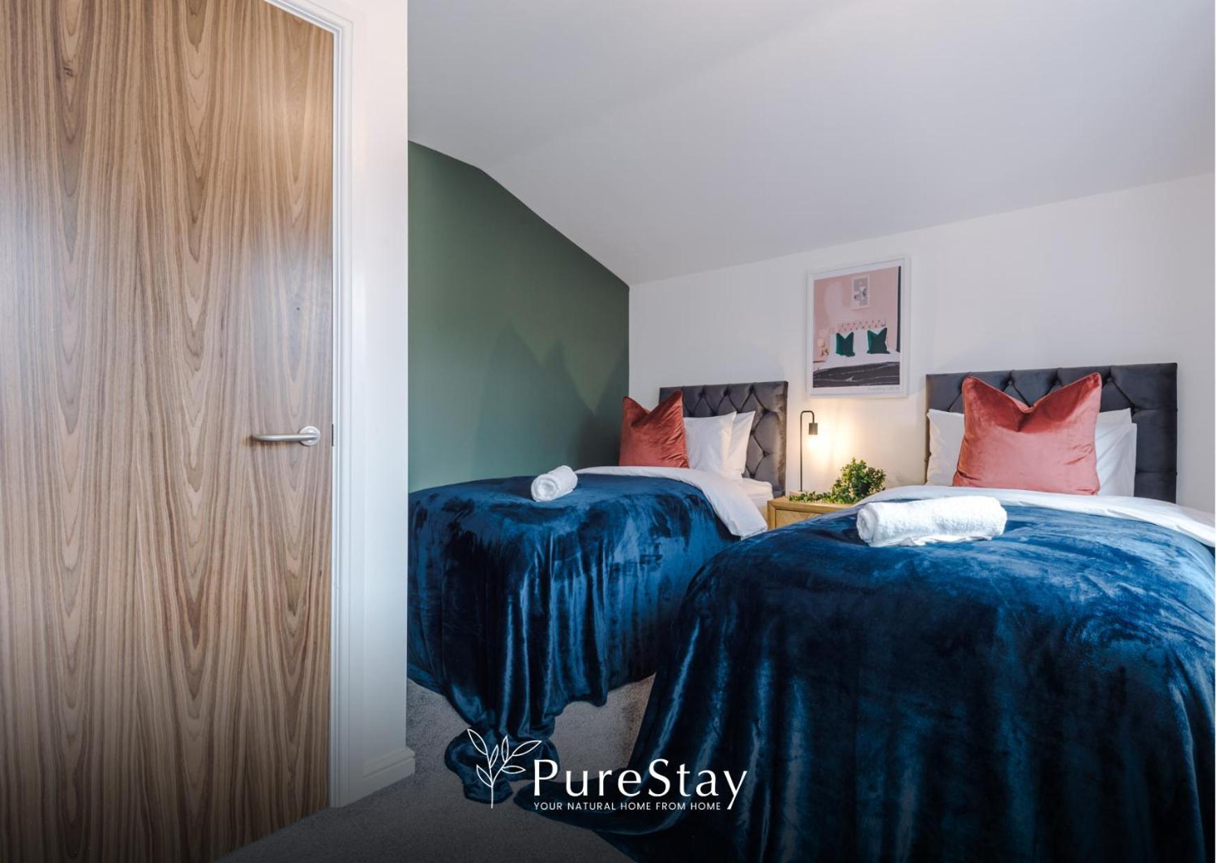 Stunning 5 Bed Manchester House With Parking By Purestay Short Lets & Serviced Accommodation Dış mekan fotoğraf