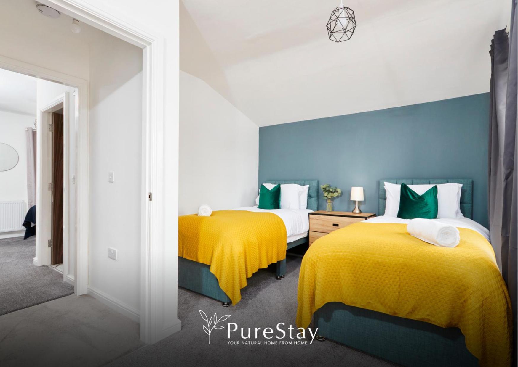 Stunning 5 Bed Manchester House With Parking By Purestay Short Lets & Serviced Accommodation Dış mekan fotoğraf