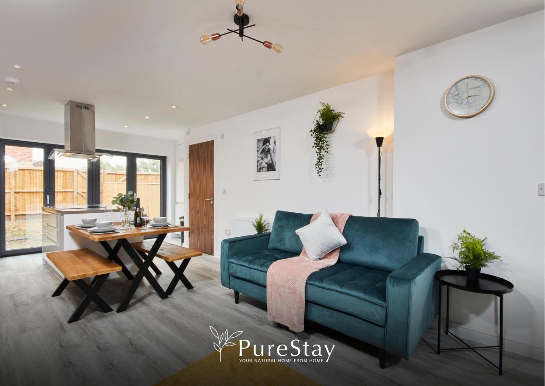 Stunning 5 Bed Manchester House With Parking By Purestay Short Lets & Serviced Accommodation Dış mekan fotoğraf